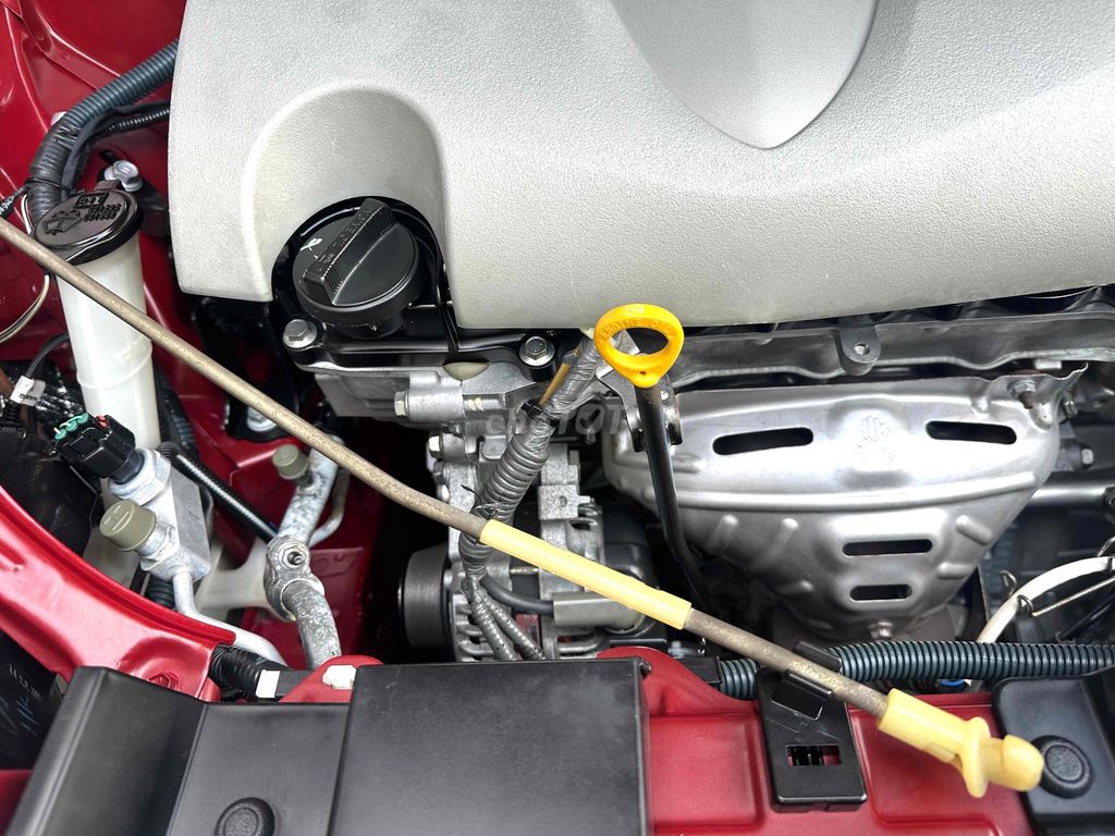 Toyota Yaris E 2016 Đỏ 120000 km. Mua bán Ô tô tại Quận Long Biên Hà Nội được đăng bởi Nguyễn Văn Tuấn hình 9