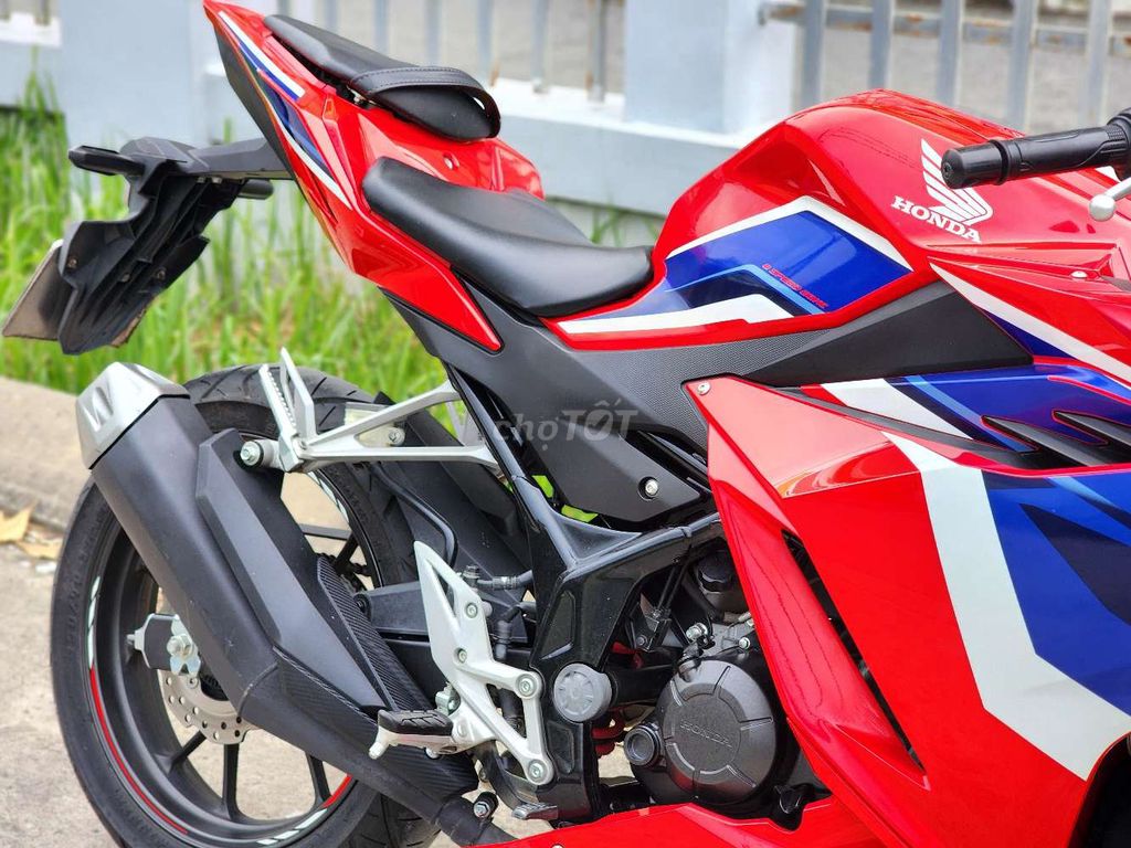 CBR150R 2022 new 99% 170km mới keng. Mua bán Xe máy tại Huyện Nhà Bè Tp Hồ Chí Minh được đăng bởi Yên Trí Motor Nhà Bè hình 11