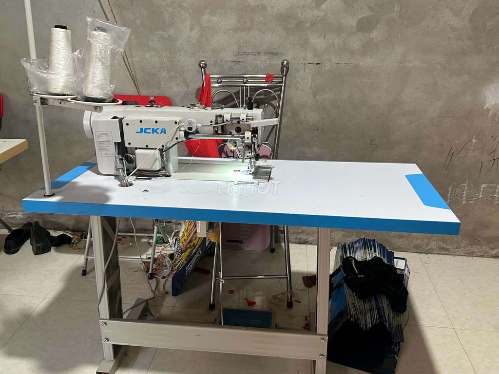 Máy may công nghiệp JCKA Trắng. Mua bán Đồ chuyên dụng, Giống nuôi trồng tại Thị xã Cai Lậy Tiền Giang được đăng bởi Phạm Châu Thắng hình 1