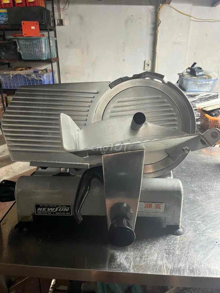 Máy cắt thịt Newsun ES 300. Mua bán Đồ chuyên dụng, Giống nuôi trồng tại Huyện Đông Anh Hà Nội được đăng bởi ĐỖ HÙNG LINH hình 1