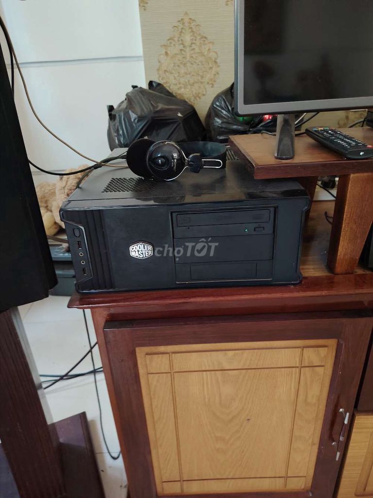 Cooler Master Gigabyte G41 24 inch Đen. Mua bán Máy tính để bàn tại Thành phố Buôn Ma Thuột Đắk Lắk được đăng bởi Thủy hình 1