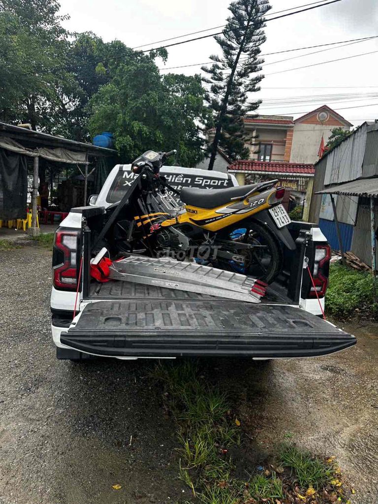 Satria 2000 xác zin giấy zin k phải xe ráp nha ae. Mua bán Xe máy tại Quận Ba Đình Hà Nội được đăng bởi Hien hình 1