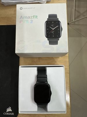 Đồng hồ đeo tay Amazfit GTS 2 màu đen mới 99%
