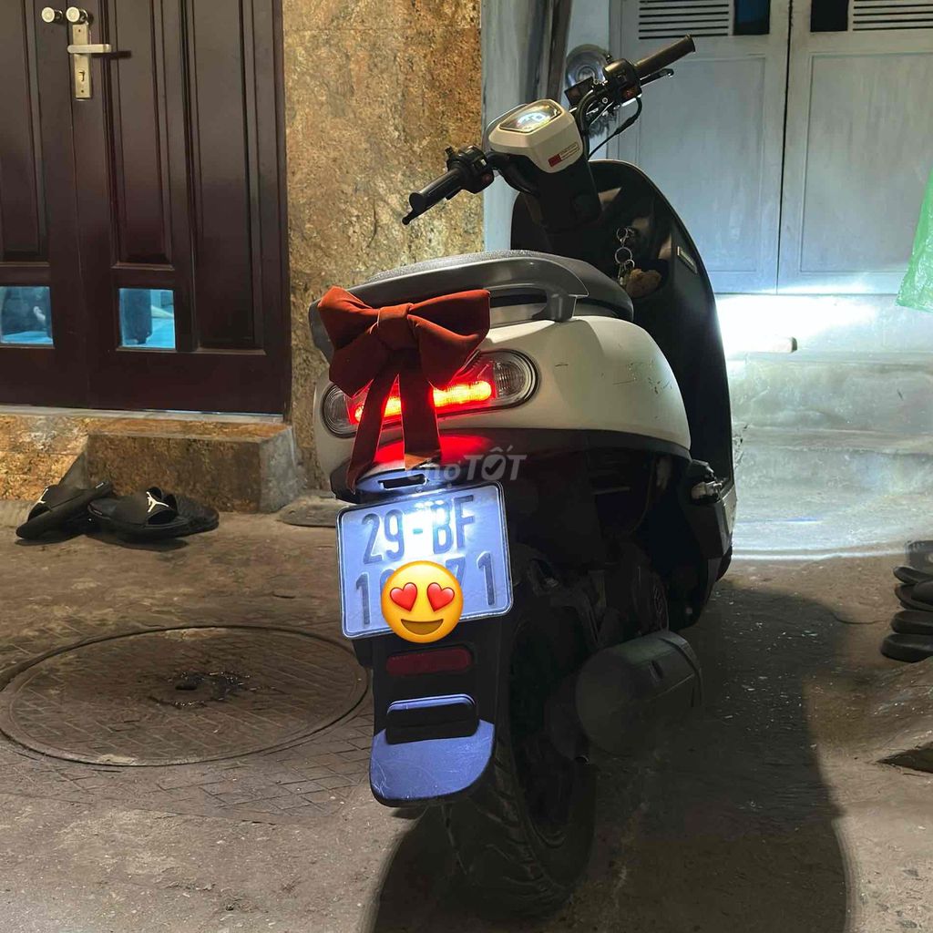 Самокат Friti 50CC белый