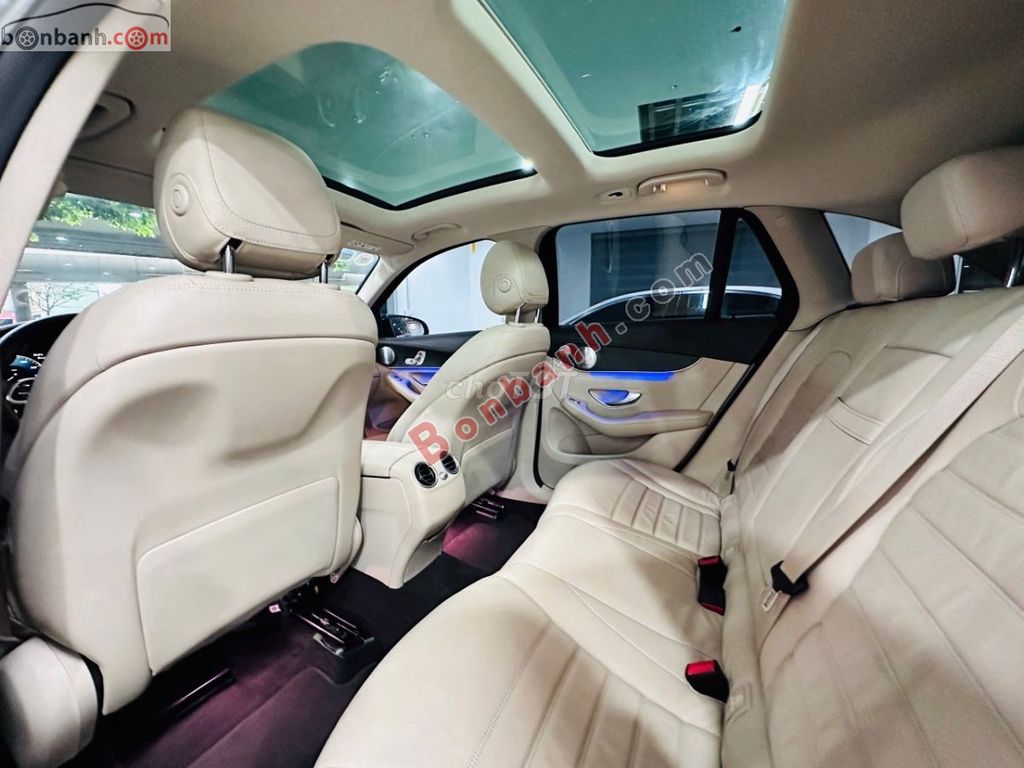 Mercedes Benz GLC 300 4Matic 2019. Mua bán Ô tô tại Quận Bắc Từ Liêm Hà Nội được đăng bởi Mr Trung hình 3
