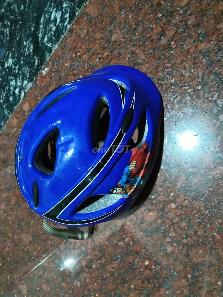 Mũ bảo hiểm trẻ em Superman. Mua bán Mẹ và bé tại Quận Liên Chiểu Đà Nẵng được đăng bởi Pham Quyen plus hình 1