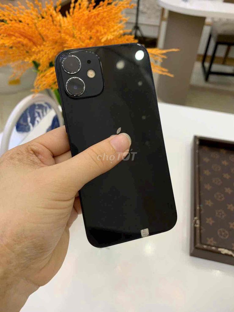 Apple iPhone 12 Mini 128GB Đen Đã qua sử dụng. Mua bán Điện thoại tại Quận Gò Vấp Tp Hồ Chí Minh được đăng bởi Nhi Trần hình 1