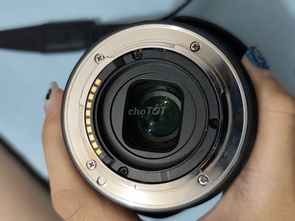 Máy ảnh Sony ZVE10 Đen Đã sử dụng. Mua bán Máy ảnh, Máy quay tại Quận Bình Thuỷ Cần Thơ được đăng bởi Nguyễn Thị Tường Vy hình 1