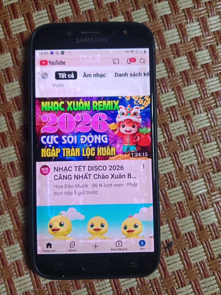 Samsung Galaxy J7 Pro gam 3G/32GB Đen. Mua bán Điện thoại tại Quận 11 Tp Hồ Chí Minh được đăng bởi lê Mai  hình 1