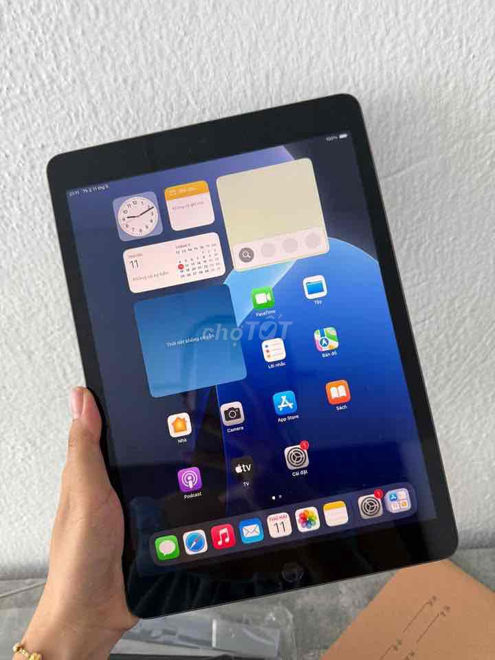✅ iPad GEN 9 64g  WiFi full CN - Máy Đẹp Like New. Mua bán Máy tính bảng tại Thành phố Buôn Ma Thuột Đắk Lắk được đăng bởi Hoàng Thế Vinh hình 1