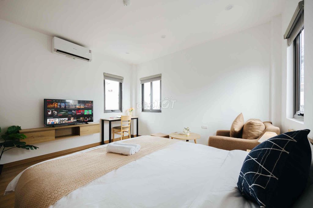 Cho thuê CHDV Studio mới tinh Ngõ 690 Lạc Long Quân, gần Lotte Tây Hồ