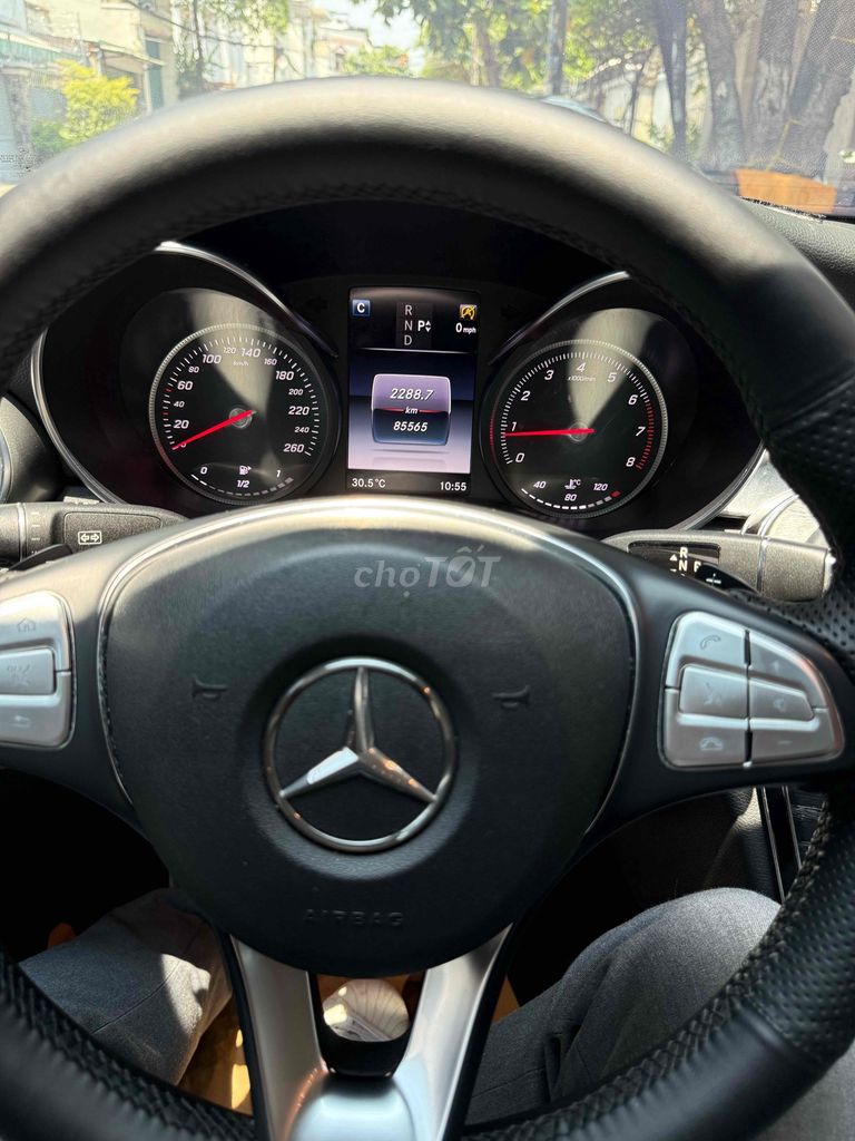 Mercedes C200 2016 màu trắng nt kem - 85000 km