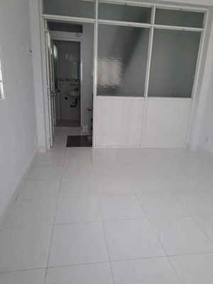 GẦN CHỢ TÂN BÌNH - 2 TẦNG MỚI 2 PN - 2 tỷ hơn - HẺM THÔNG. Mua bán nhà ở tại Quận Tân Bình Tp Hồ Chí Minh được đăng bởi Trần Mỹ Lan