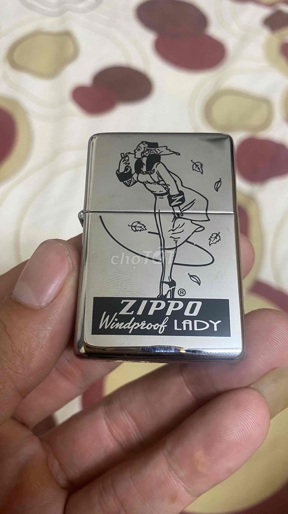 Bật lửa zippo chủ đề Windproof