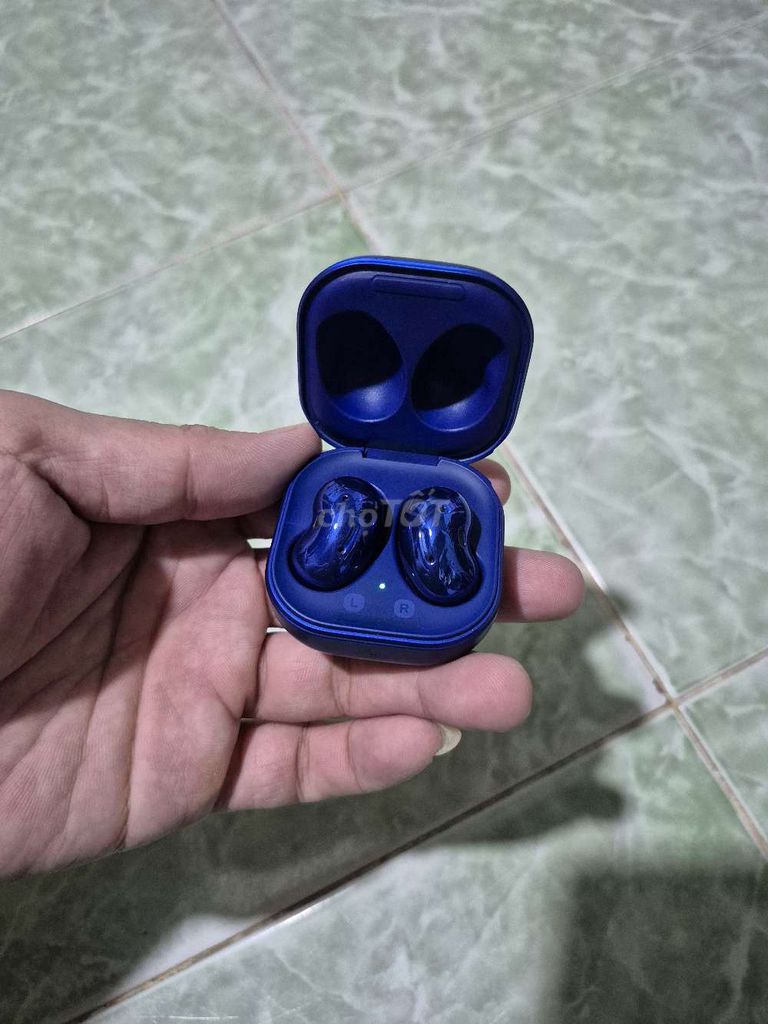 Tai nghe Samsung Buds Live. Chính hãng. Pin trâu. Mua bán Tivi, Âm thanh tại Quận Bình Tân Tp Hồ Chí Minh được đăng bởi ngoc hung hình 1