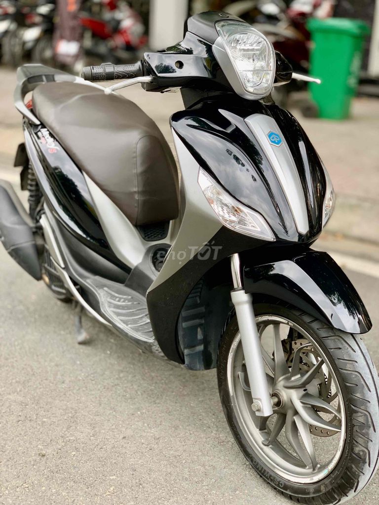 Piaggio Medley 125 2018 ABS chính chủ BSTP giá tốt. Mua bán Xe máy tại Thành phố Thủ Đức Tp Hồ Chí Minh được đăng bởi Khương Phan hình 2