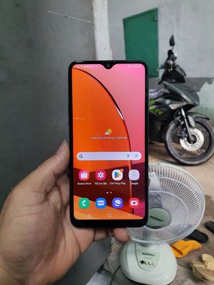Samsung Galaxy A20s Ram 4GB . 64GB. Mua bán Điện thoại tại Thành phố Dĩ An Bình Dương được đăng bởi võ hòang kha
