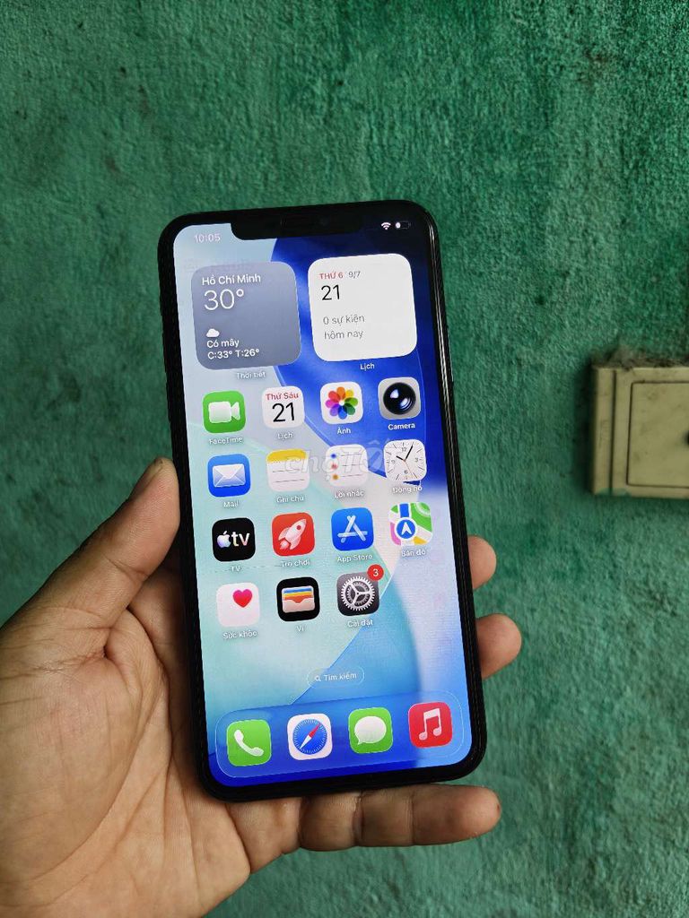 Apple iPhone 11 Pro Max 64GB Xám Đã sử dụng. Mua bán Điện thoại tại Quận Liên Chiểu Đà Nẵng được đăng bởi Công Lực hình 1