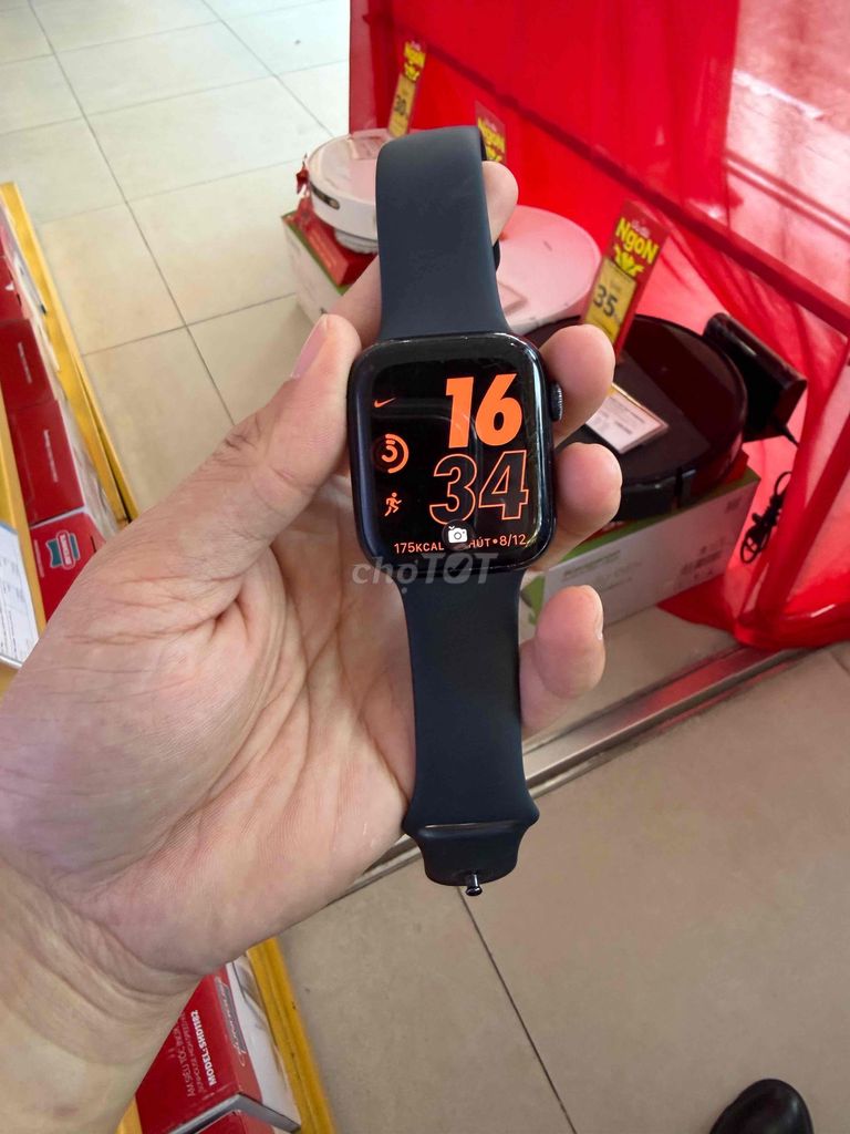 Bán lại lên đời máy mơi máy bị xước mặt kính nhiều. Mua bán Thiết bị đeo thông minh tại Quận Liên Chiểu Đà Nẵng được đăng bởi Quang Minh hình 1
