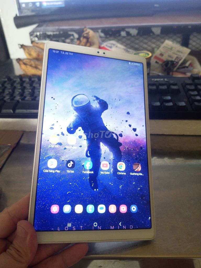 Samsung Tab A7 Lite Vàng giá 1tr. Mua bán Máy tính bảng tại Quận 8 Tp Hồ Chí Minh được đăng bởi Hieu hình 1