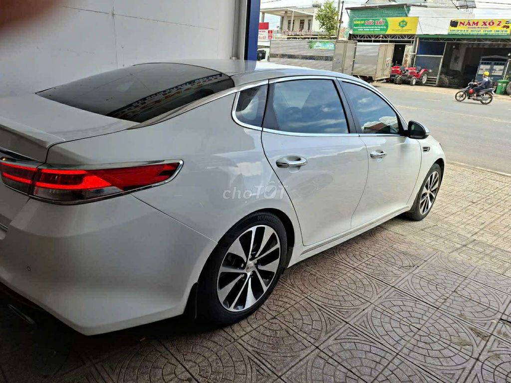 KIA OPTIMA 2.0 ATH CỤ ĐẸP CHÍNH CHỦ SỬ DỤNG KĨ ĐEP