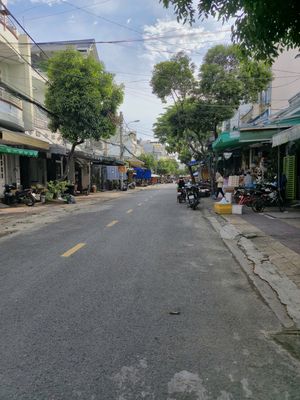 Townhouse 88 m² · 2 bed · Đường số 2