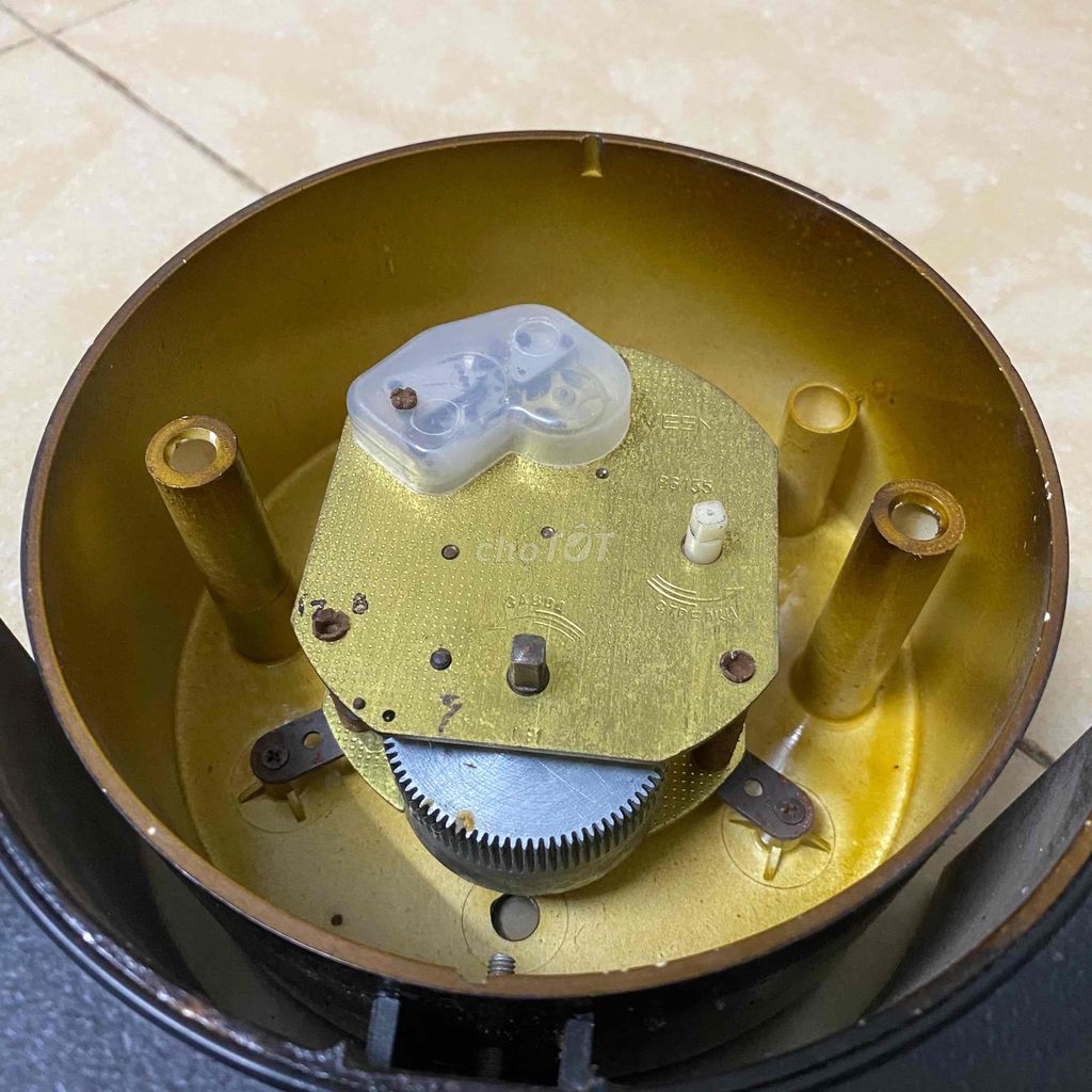 Đồng hồ cổ để bàn thời Liên Xô Becha