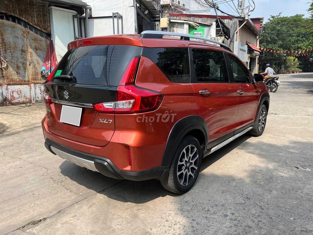 Suzuki XL7 2023 автомат