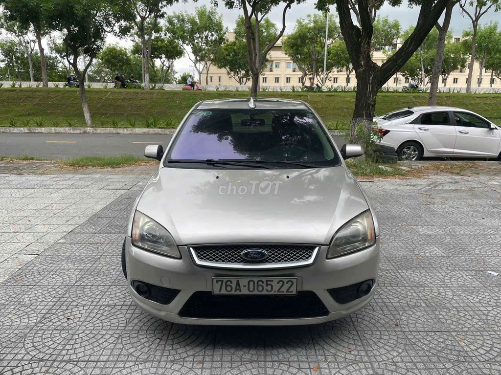 Ford Focus 2007, số tự động bản full