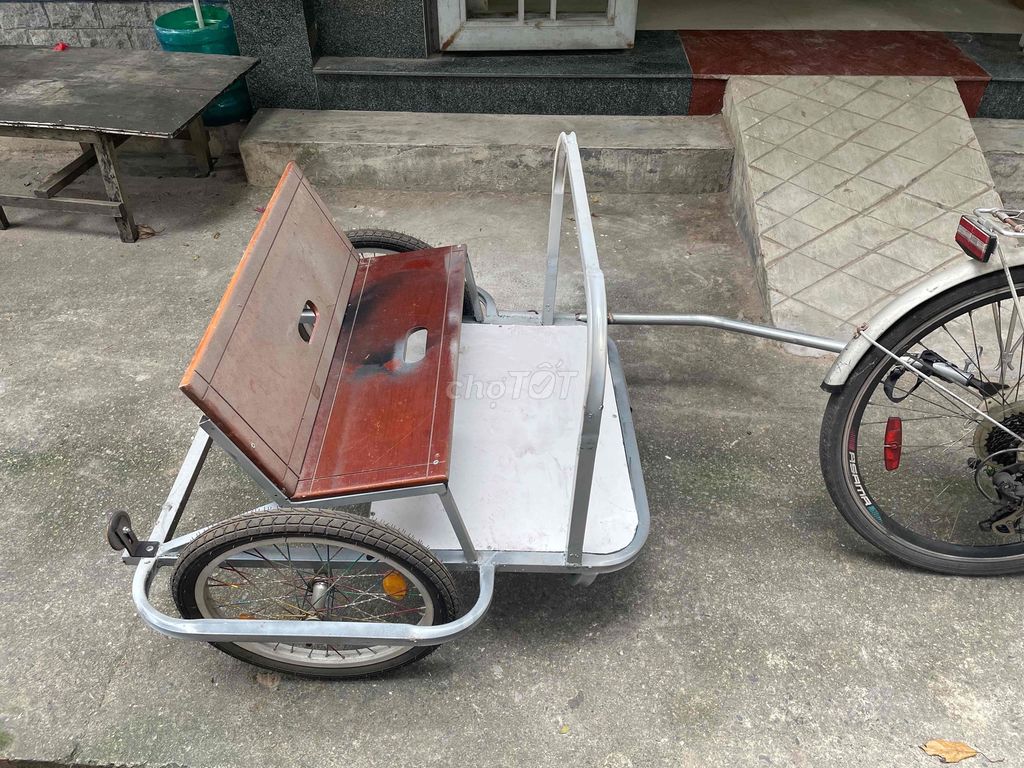 cần bán xích lô kéo như hình. Mua bán Phương tiện khác tại Thành phố Dĩ An Bình Dương được đăng bởi Tuyen hình 2