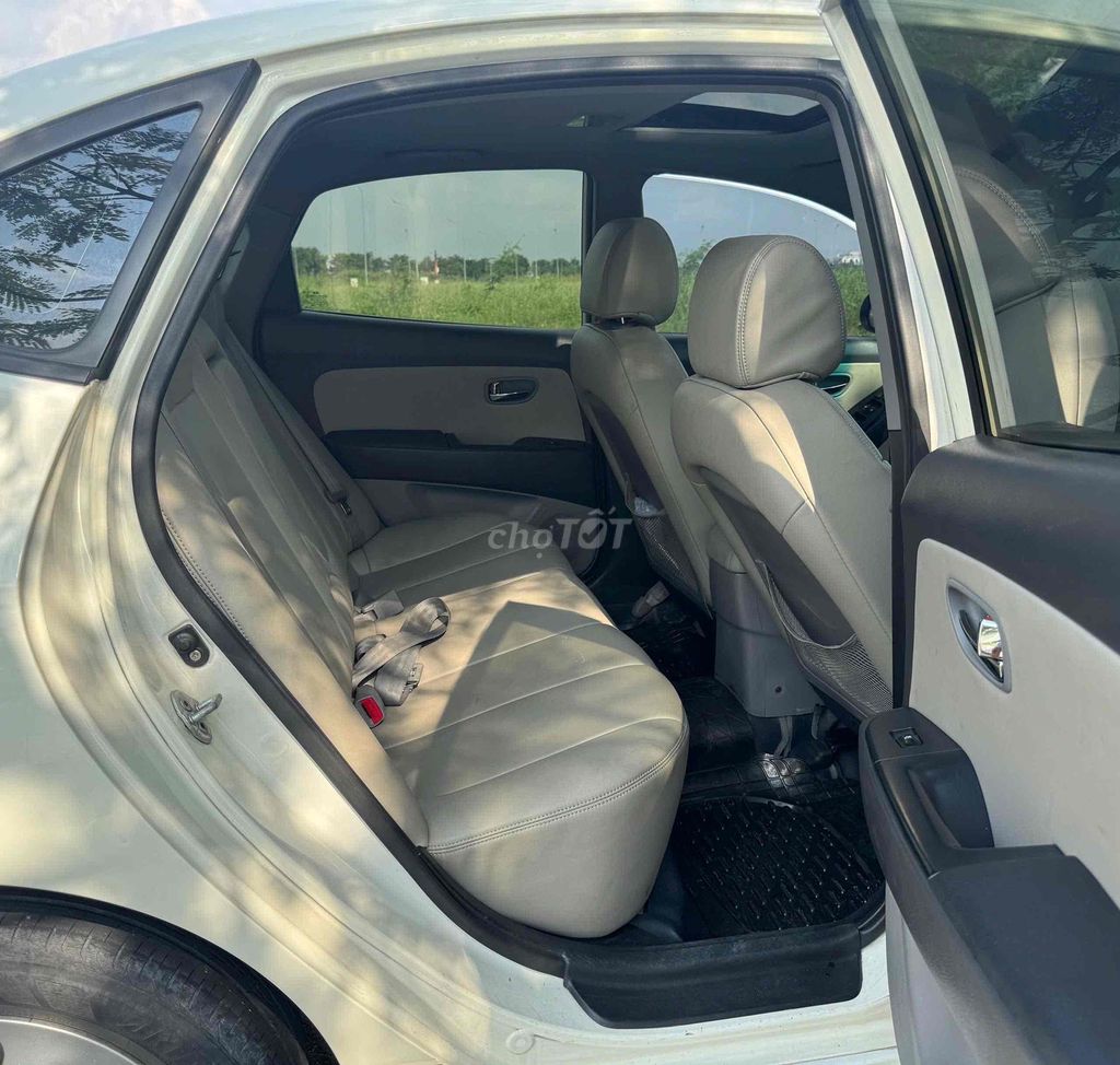 Hyundai Avante 2011 1.6 AT - 85000 km. Mua bán Ô tô tại Thành phố Thủ Đức Tp Hồ Chí Minh được đăng bởi Long hình 16