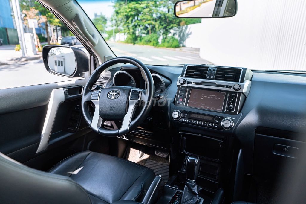 Toyota Prado 2016 TXL 2.7L cực mới. Mua bán Ô tô tại Quận Cầu Giấy Hà Nội được đăng bởi Quân Q Auto hình 13
