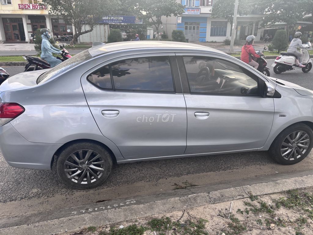 Attrage 2017. xe chính chủ. bản đủ. rất đẹp. Mua bán Ô tô tại Quận Liên Chiểu Đà Nẵng được đăng bởi anh thi hình 9