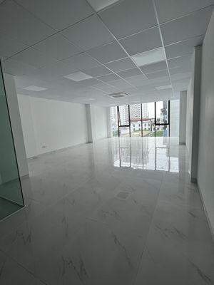 Cho thuê sàn văn phòng 130 m2/tầng, sàn thông đẹp giá tốt
