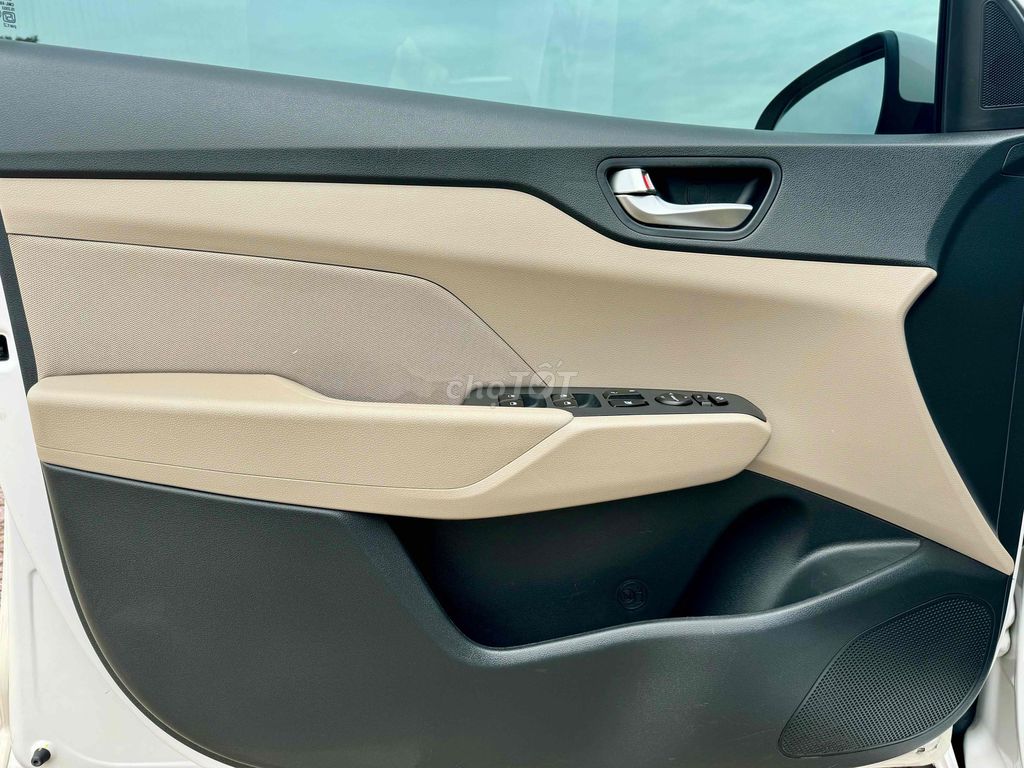 Hyundai Accent 2023 1.4 AT - 23000 km. Mua bán Ô tô tại Quận Cẩm Lệ Đà Nẵng được đăng bởi nguyễn văn khoa hình 19