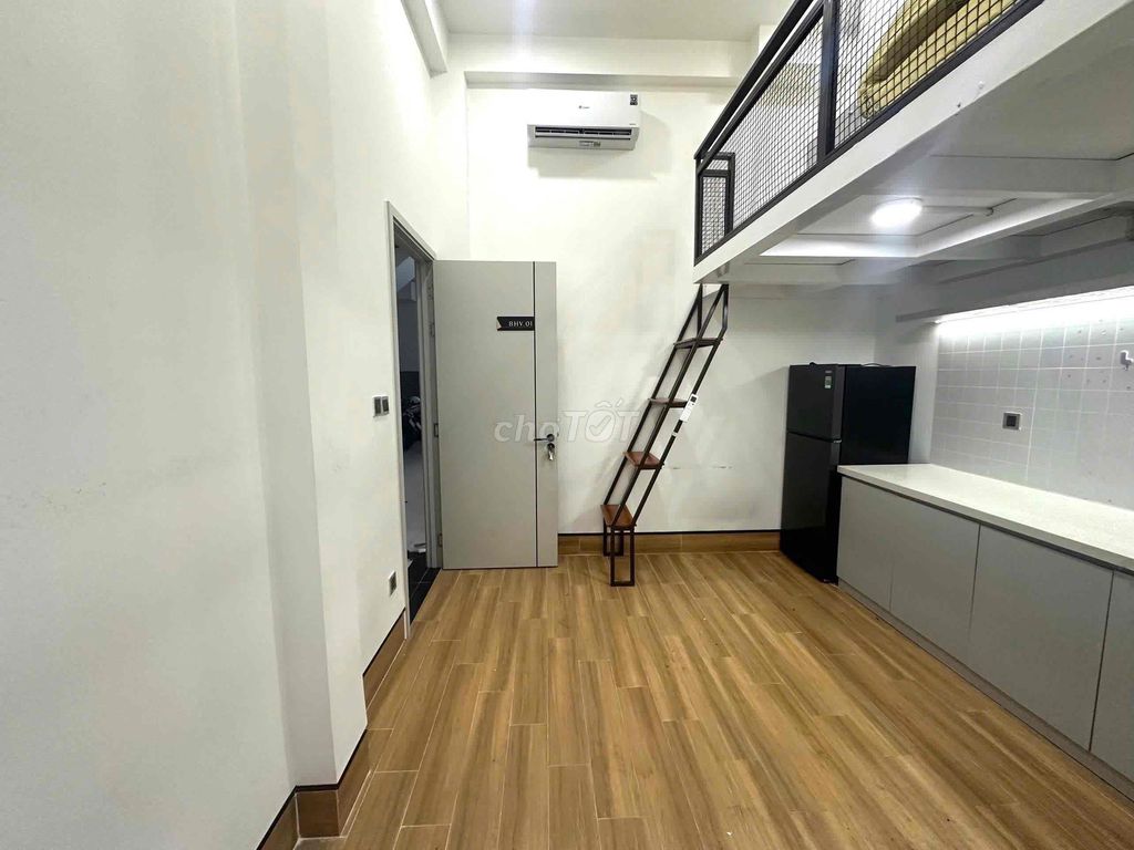 DUPLEX RẤT RỘNG GẦN TRUNG TÂM Q1