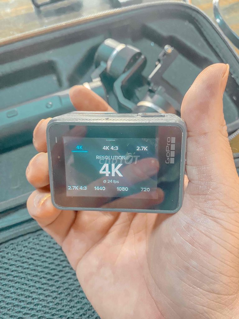 Combo Quay Chống Rung Gọn Nhẹ Độ Phân Giải 4K. Mua bán Máy ảnh, Máy quay tại Thành phố Buôn Ma Thuột Đắk Lắk được đăng bởi Mr Tuấn hình 1