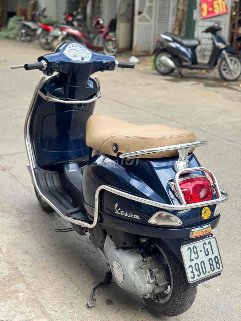 Скутер Piaggio Vespa LX 125 3v i.e. синий, оригинал, как новый