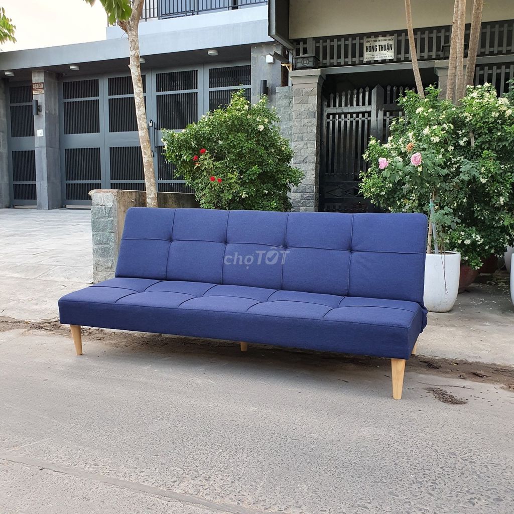 Thanh lý ghế sofa bed 1m75 x 95cm màu xanh navy