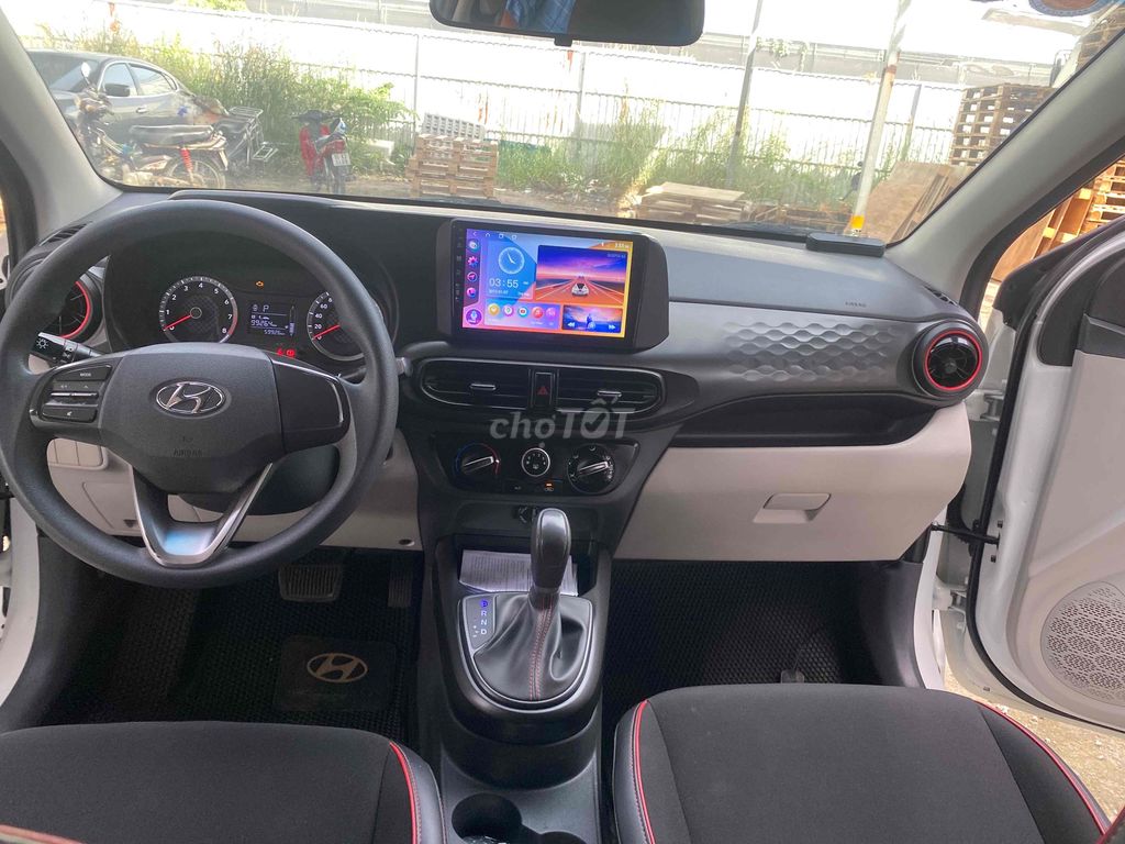 Hyundai Grand i10 Trắng Ghế da Tự động. Mua bán Ô tô tại Quận 12 Tp Hồ Chí Minh được đăng bởi tran van duc hình 16