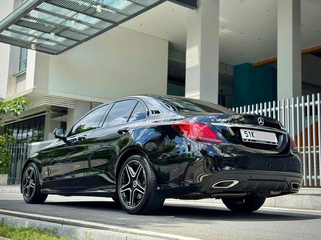 Mercedes-C300 Đen Chỉ Bảo Dưỡng Tại Hãng, 1 tỷ 2. Mua bán Ô tô tại Quận 7 Tp Hồ Chí Minh được đăng bởi Nam Khôi hình 4