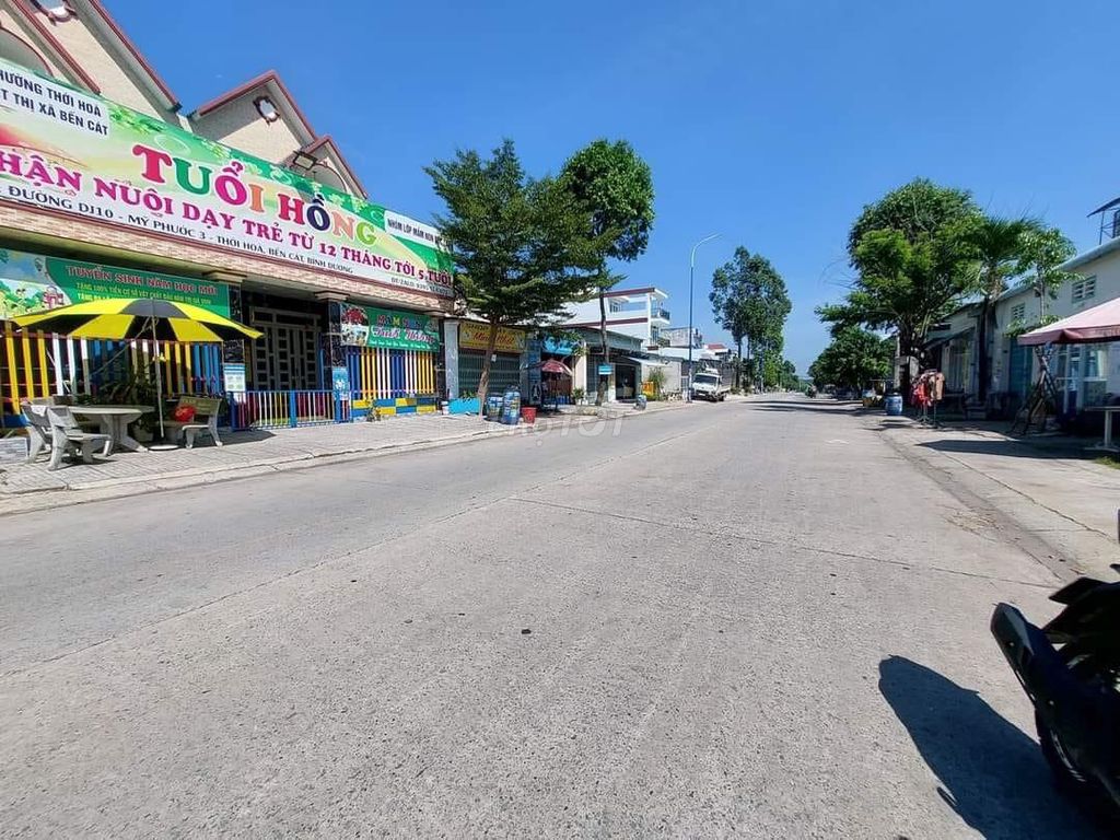 Cần bán lô đất sát chợ dj9 Mỹ Phước 3, 1ty550, thích hợp buôn bán. Mua bán Đất tại Thị xã Bến Cát Bình Dương được đăng bởi Công  hình 11