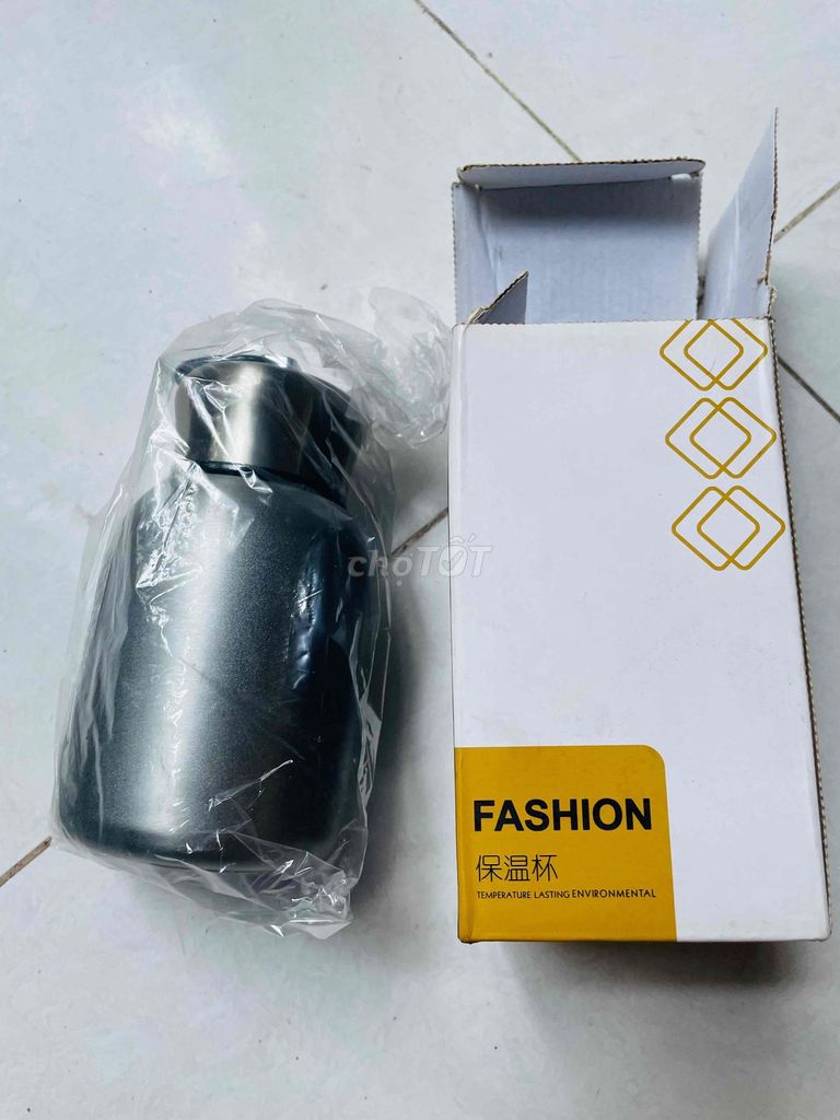 Bình giữ nhiệt Fashion Thép không gỉ. Mua bán Dụng cụ nhà bếp tại Quận 12 Tp Hồ Chí Minh được đăng bởi Hà Nguyên hình 1
