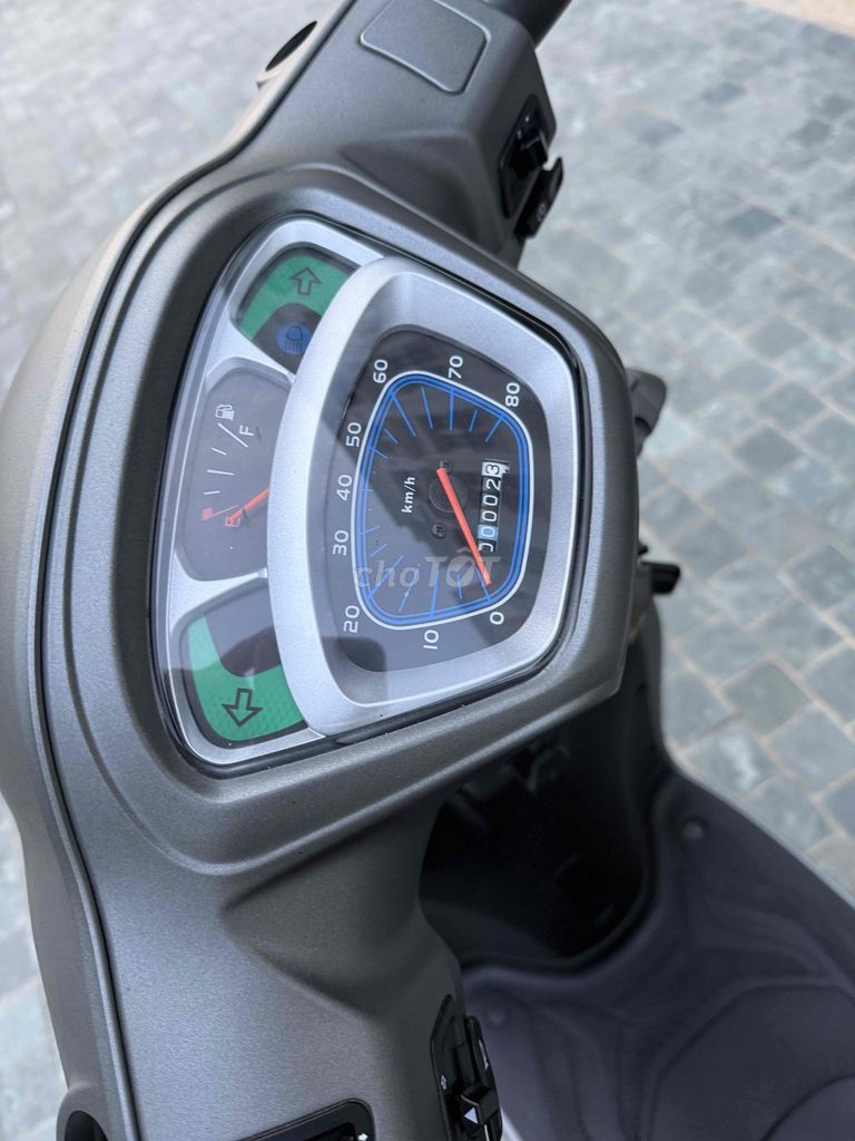 Thanh lý kimco Candy Hermosa 50cc siêu mới. Mua bán Xe máy tại Quận Bắc Từ Liêm Hà Nội được đăng bởi Hữu Nhuận hình 7