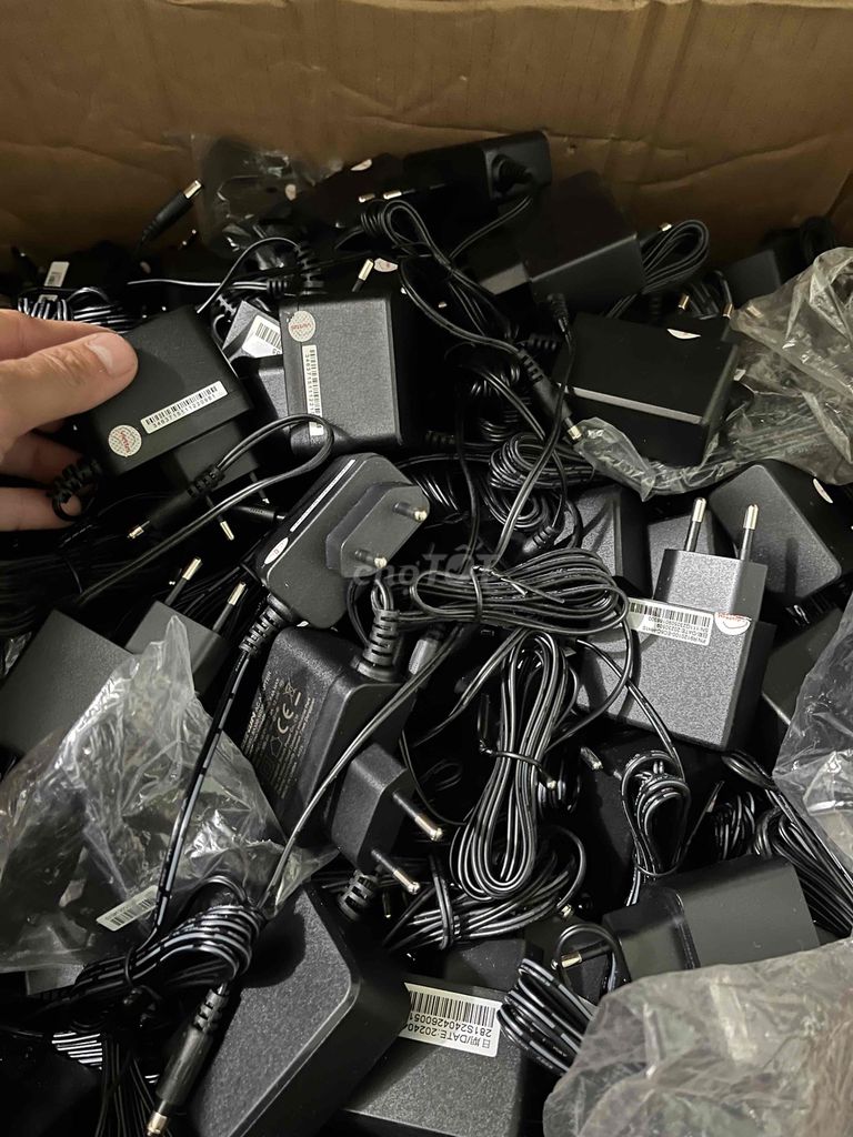 Bộ sạc 12V 1A Đen. Mua bán Phụ kiện (Màn hình, Chuột...) tại Huyện Bảo Lâm Lâm Đồng được đăng bởi thư hình 1