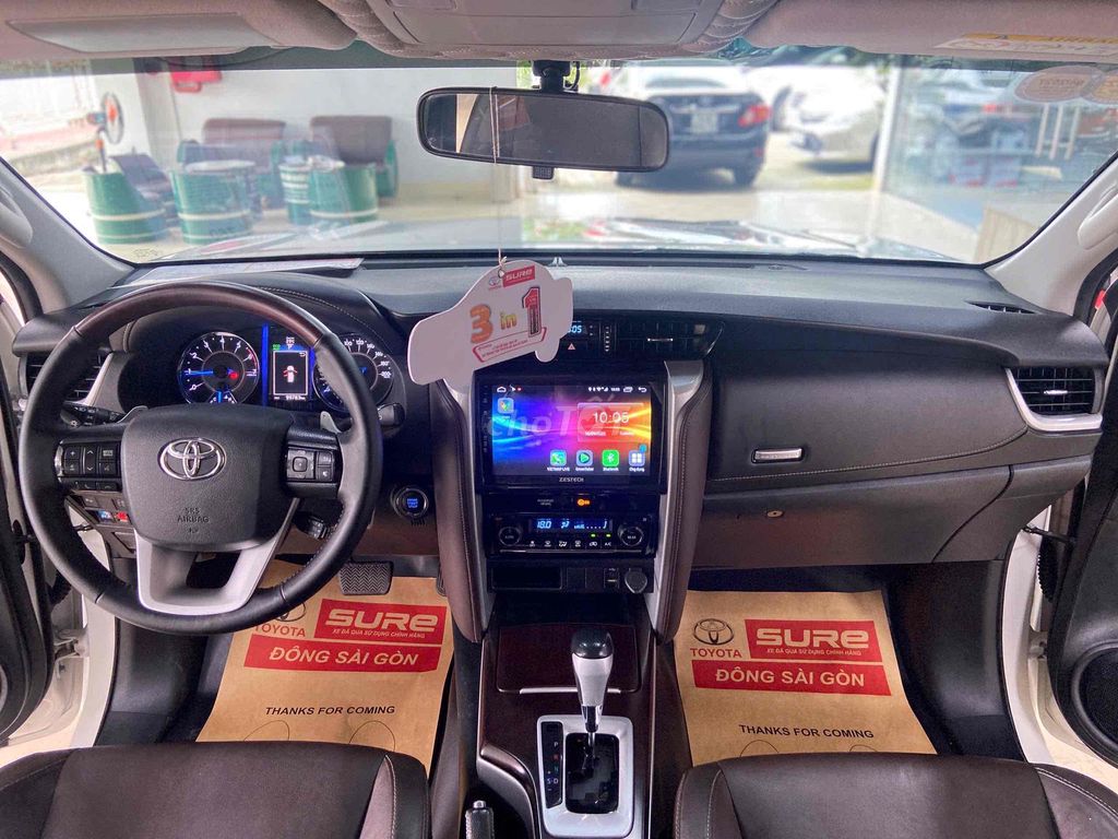 Toyota Fortuner 2019 máu trắng số tự động máy xăng. Mua bán Ô tô tại Huyện Bình Chánh Tp Hồ Chí Minh được đăng bởi Đại lý chính hãng xe qua sử dụng Toyota Sài Gòn hình 6