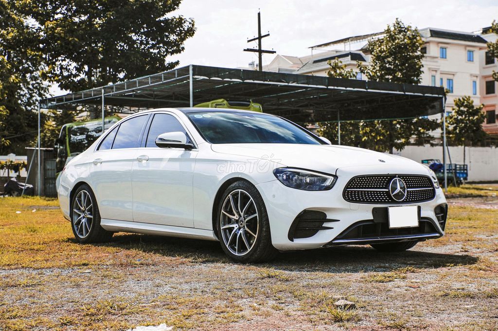 Mercedes E300 AMG 2021 lên full nội thất cực đẹp. Mua bán Ô tô tại Quận Gò Vấp Tp Hồ Chí Minh được đăng bởi NGUYỄN MINH VUA XE LƯỚT hình 2