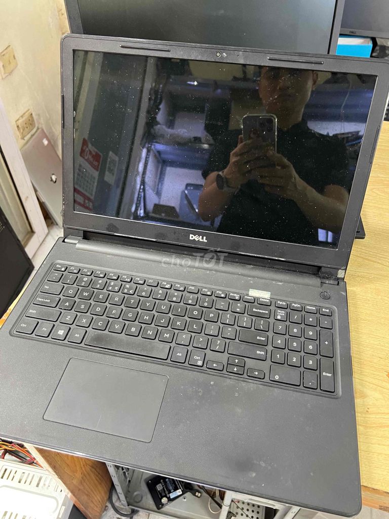 Dell Latitude 7400 i5-8365U 14 inch 8GB/256GB. Mua bán Laptop tại Quận Đống Đa Hà Nội được đăng bởi CỬA HÀNG T STORE ĐIỆN THOẠI LAPTOP HÀ NỘI hình 1
