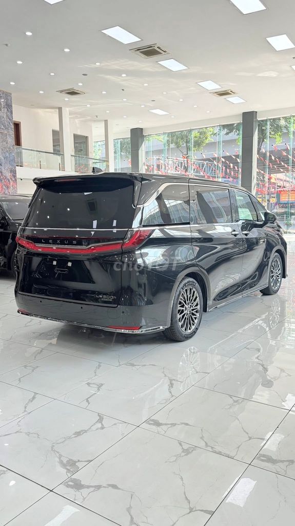 Giao ngay Lexus LM500h 4 chỗ VIP, sản xuất 2025.. Mua bán Ô tô tại Quận Bắc Từ Liêm Hà Nội được đăng bởi Mr Hợi  hình 9