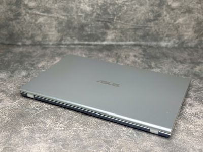 cần thanh lí. Mua bán Laptop tại Huyện Hóc Môn Tp Hồ Chí Minh được đăng bởi Nguyễn Thị Tươi